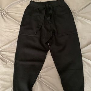 Kittenish Alexa Joggers
